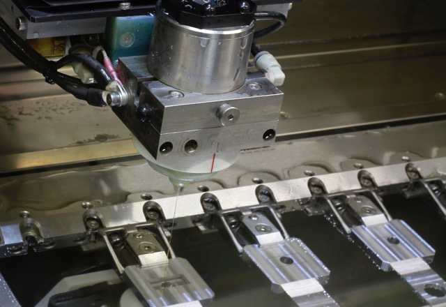 Usinage de précision de pièce en aluminium, inox, titane